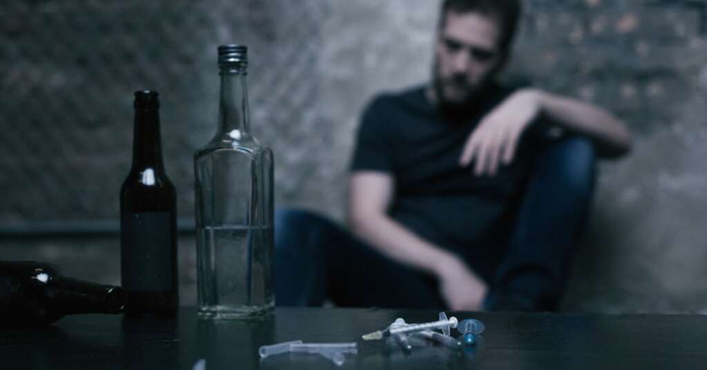 de addiction treatment in indore nasha chodne ke tarike withdrawal symptoms psychiatrist in indore treatment guide recovery support