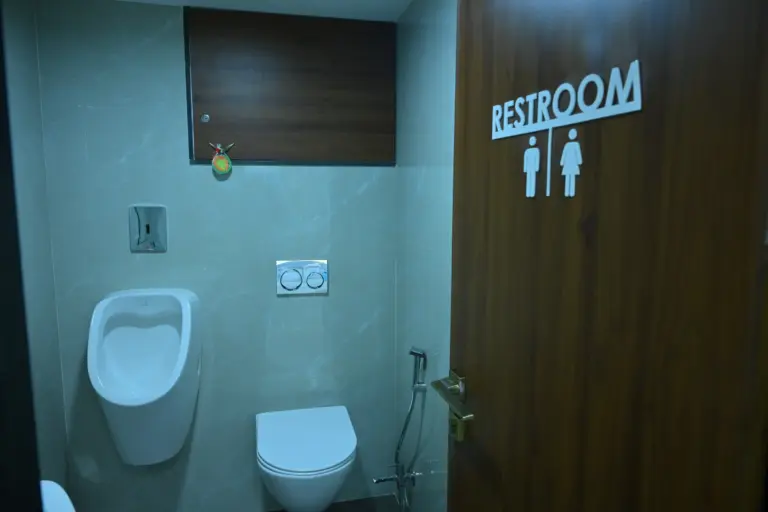 Dr. Rathi's clinic and hospital in Indore - photo 35